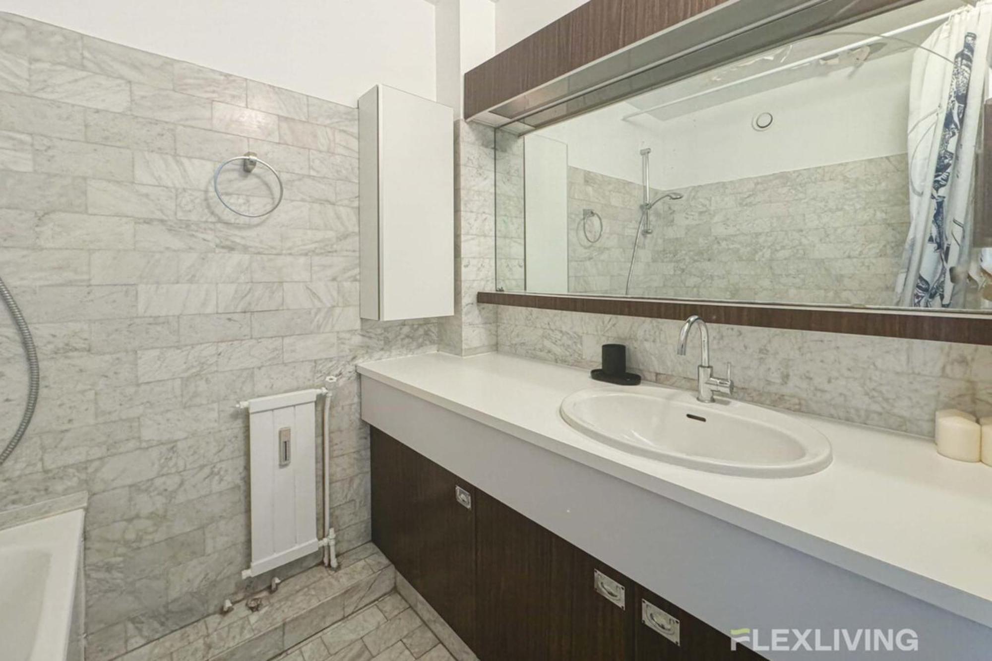 Flexliving - - Saens Parijs